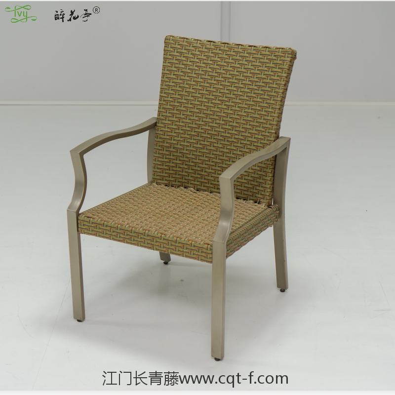编藤单椅