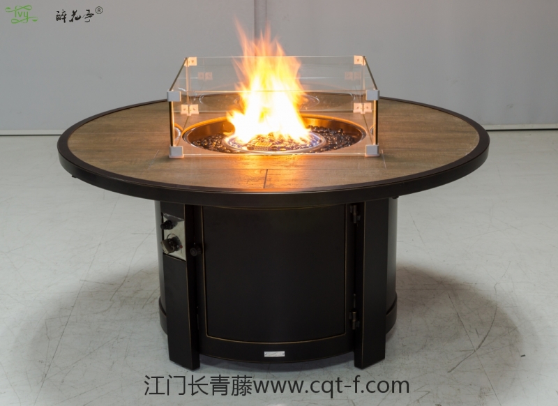 火炉桌
